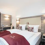Hotel Abasto Feldmoching 3*