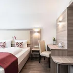 Abasto Feldmoching Hotel 3*